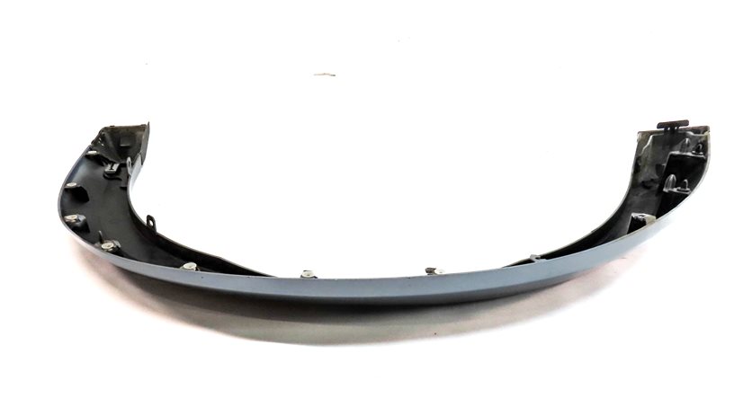 Thumbnail 5: 2010 LAND ROVER LR4 (L319) FRONT RIGHT PASSENGER WHEEL WELL ARCH TRIM (Blue)