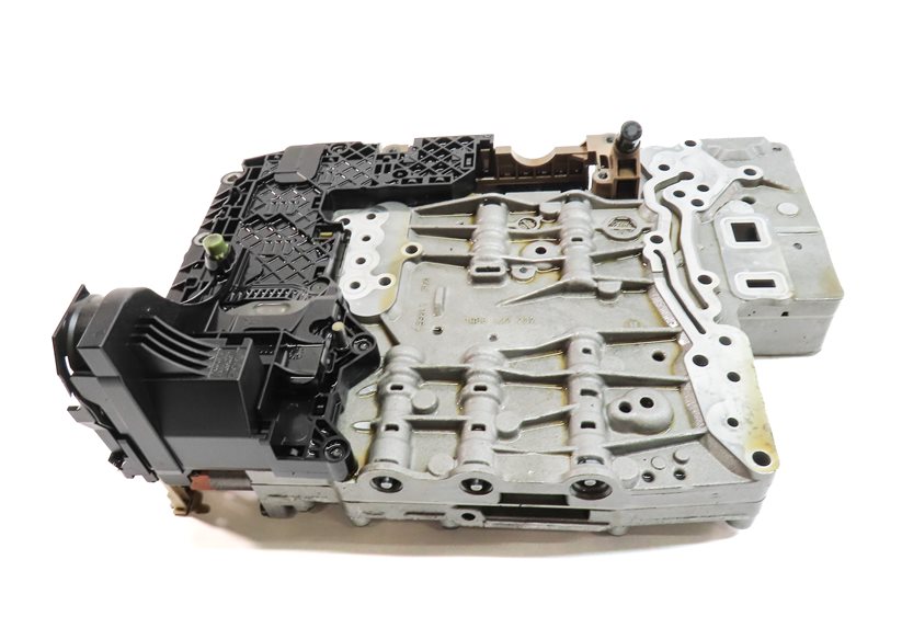 Thumbnail 2: 10-12 LR4 RANGE ROVER SPORT (L320 L322) 5.0L 6HP-28 AUTO TRANSMISSION VALVE BODY