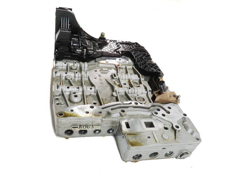 Thumbnail 4: 10-12 LR4 RANGE ROVER SPORT (L320 L322) 5.0L 6HP-28 AUTO TRANSMISSION VALVE BODY