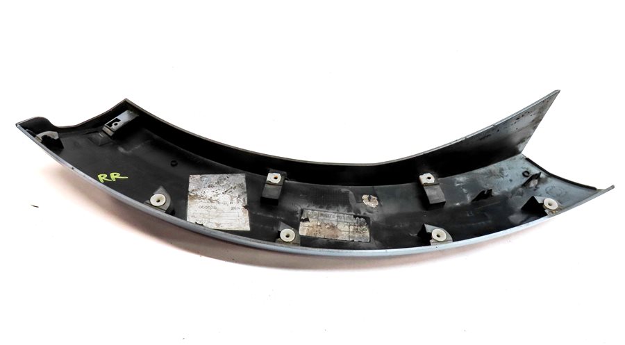 Thumbnail 6: 2010 LAND ROVER LR4 (L319) REAR RIGHT DOOR WHEEL WELL TRIM ARCH MOULDING (Blue)