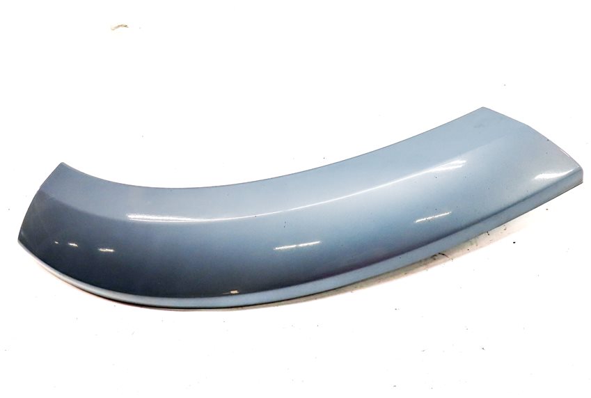 Thumbnail 2: 2010 LAND ROVER LR4 (L319) REAR LEFT FENDER WHEEL WELL TRIM ARCH MOULDING (Blue)