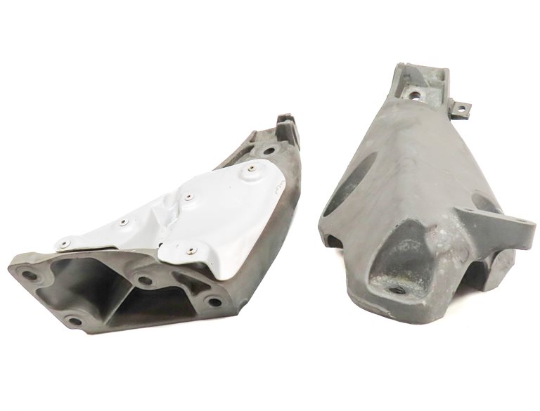 Thumbnail 2: 2012 BMW X5 (E70) 3.0L DIESEL (M57Y) ENGINE MOTOR MOUNT SUPPORT BRACKET SET/2