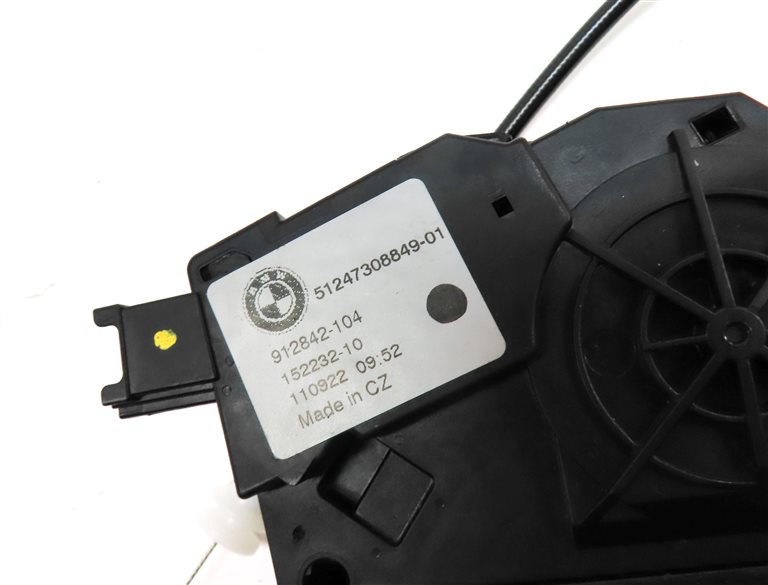Thumbnail 7: 2012 BMW X5 (E70) REAR TRUNK LIFTGATE HATCH LID LOCK LATCH ACTUATOR