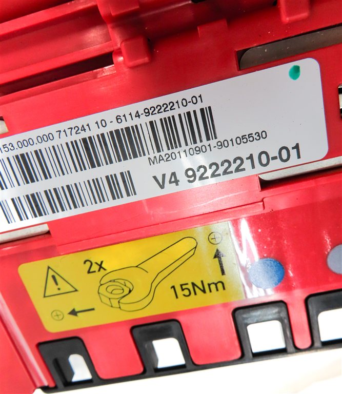 Thumbnail 7: 2012 BMW X5 (E70) 3.0L DIESEL (M57Y) ENGINE POSITIVE POWER DISTRIBUTION PLATE