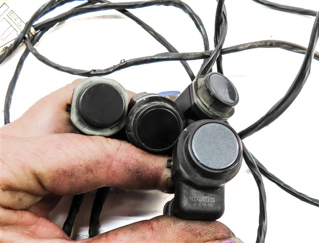 Thumbnail 6: 2012 BMW X5 (E70) REAR PARK ASSIST PDC DISTANCE CONTROL WIRE SENSOR SET/4 (Gray)