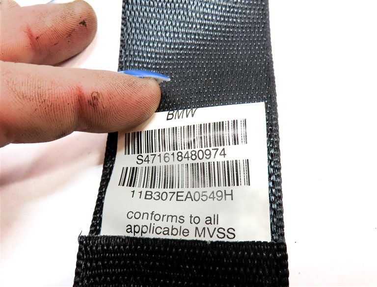 Thumbnail 8: 12 BMW X5 (E70) REAR 2ND ROW LEFT CENTER RIGHT SEATBELT RETRACTOR SET/3 (Black)