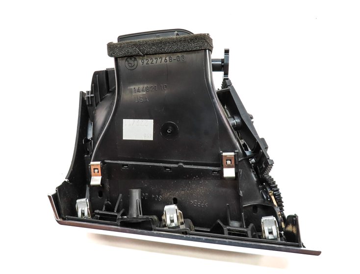 Thumbnail 6: 2012 BMW X5 (E70) FRONT RIGHT PASSENGER DASH HEAT AIR AC HVAC VENT (Black)