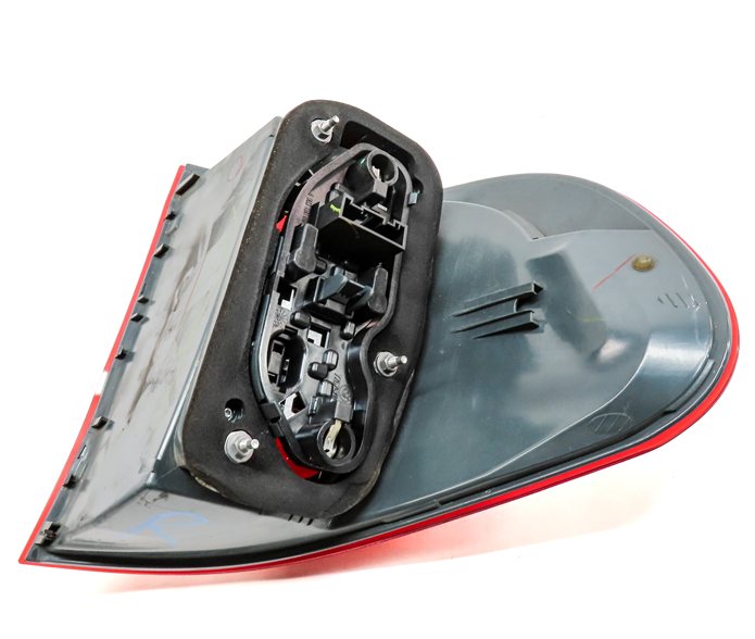 Thumbnail 5: 2011-2013 BMW X5 X5M (E70) RIGHT PASSENGER REAR OUTER TAILLIGHT BRAKE LIGHT LAMP