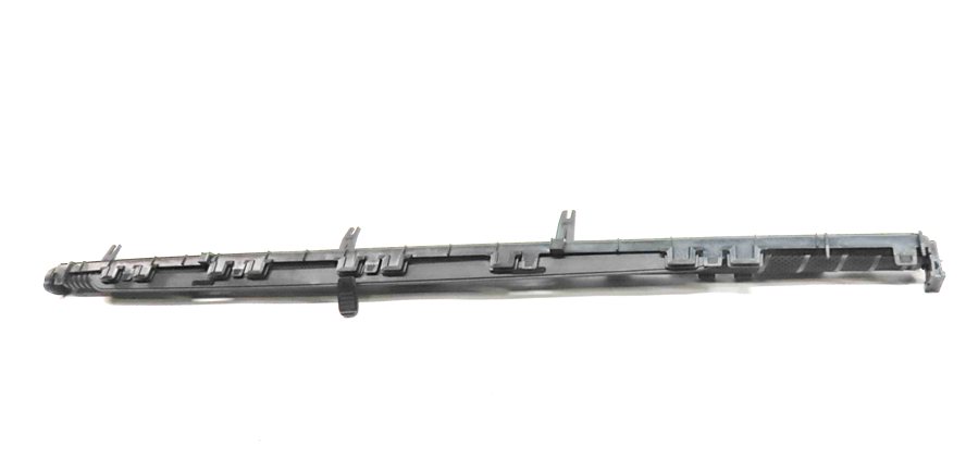 Thumbnail 2: 2007-2013 BMW X5 (E70) REAR RIGHT RETRACTABLE WINDOW SUN SCREEN PRIVACY SHADE