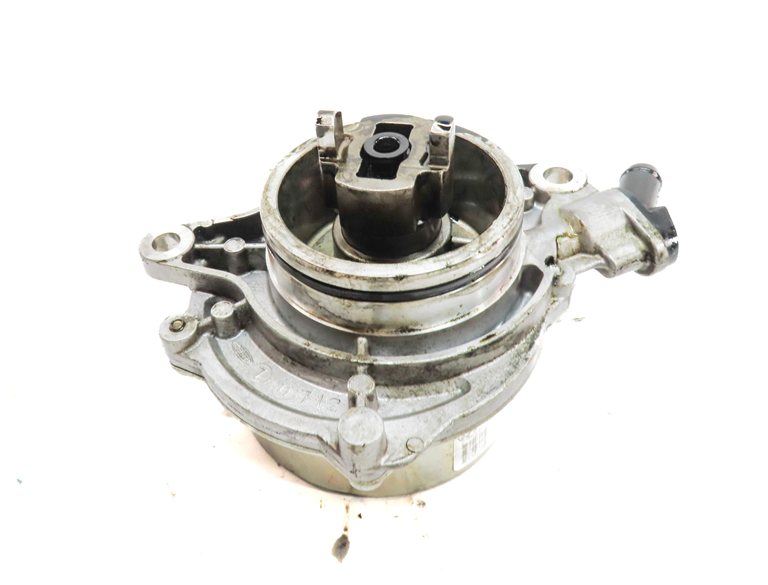 Thumbnail 4: 2009-2013 BMW X5 335D (E70 E90) 3.0L M57Y TURBO DIESEL ENGINE BRAKE VACUUM PUMP