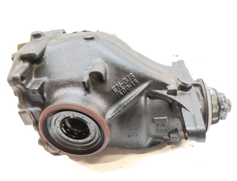 Thumbnail 2: 2009-2013 BMW X5 3.0L DIESEL / X6 4.4TT (E70 E71 E72) REAR DIFFERENTIAL (3.64)