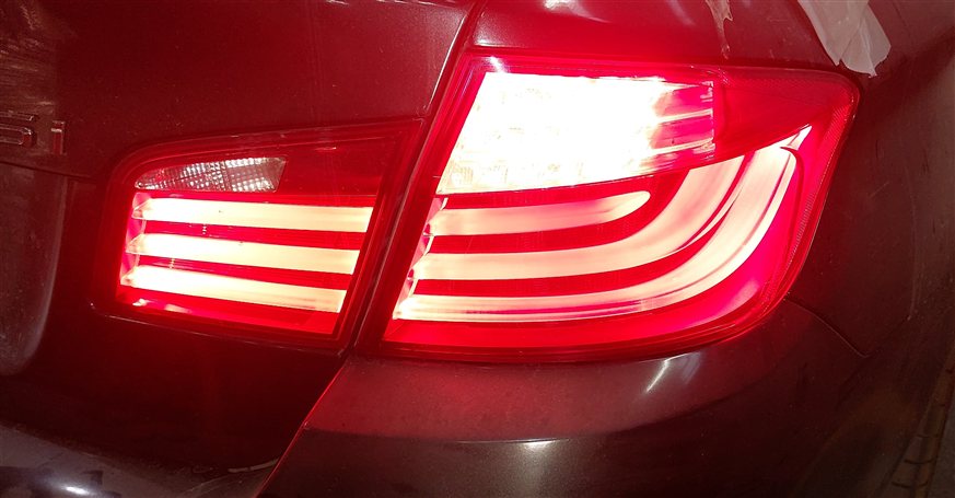 Thumbnail 2: 2011-2013 BMW 528i 535i 550i M5 (F10) RIGHT PASSENGER TAILLIGHT BRAKE LIGHT LAMP