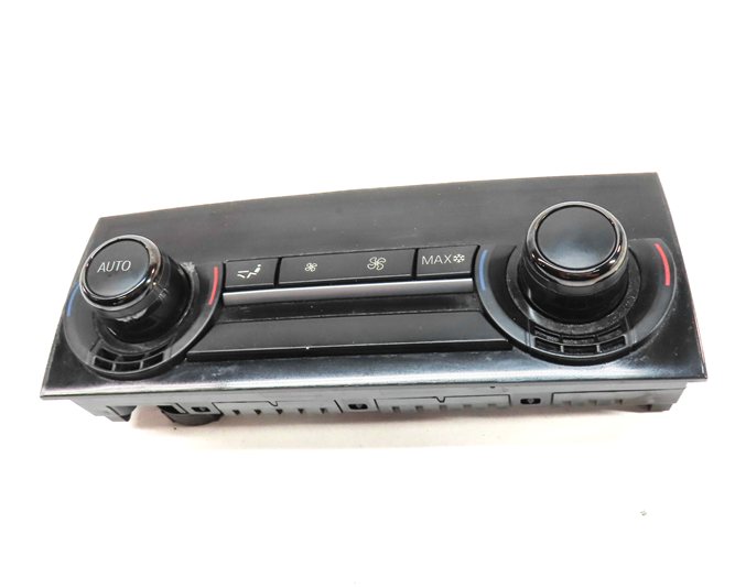 Thumbnail 2: 2010-2019 BMW 528i 535i 550i 740i 750i 760i (F01 F06 F10) REAR TEMPERATURE PANEL