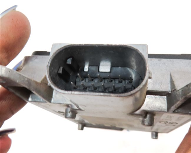 Thumbnail 6: 12 BMW 535I (F10) REAR RIGHT DRIVER ASSIST BLIND SPOT RADAR SENSOR MODULE MASTER