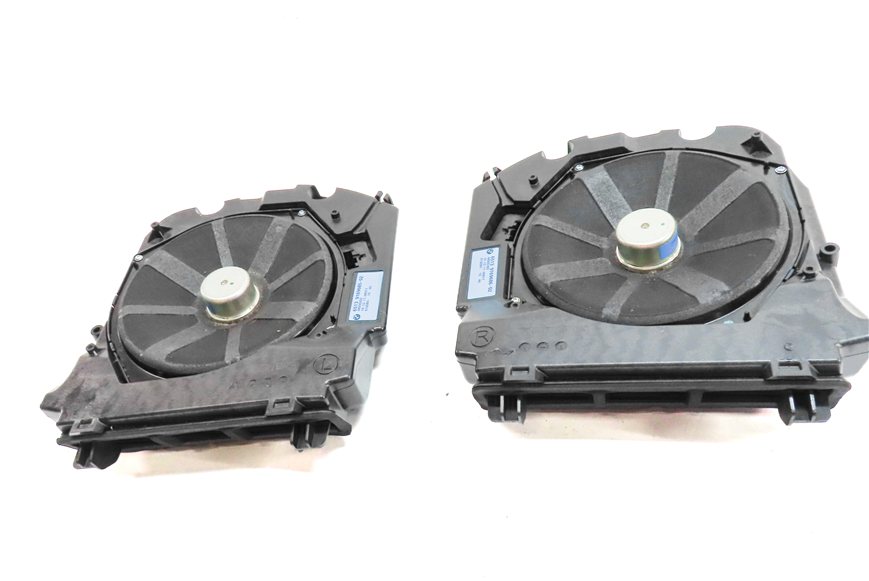 Thumbnail 2: 2012 BMW 535I (F10) RADIO STEREO AUDIO SOUND SYSTEM SUBWOOFER SPEAKER SET/2