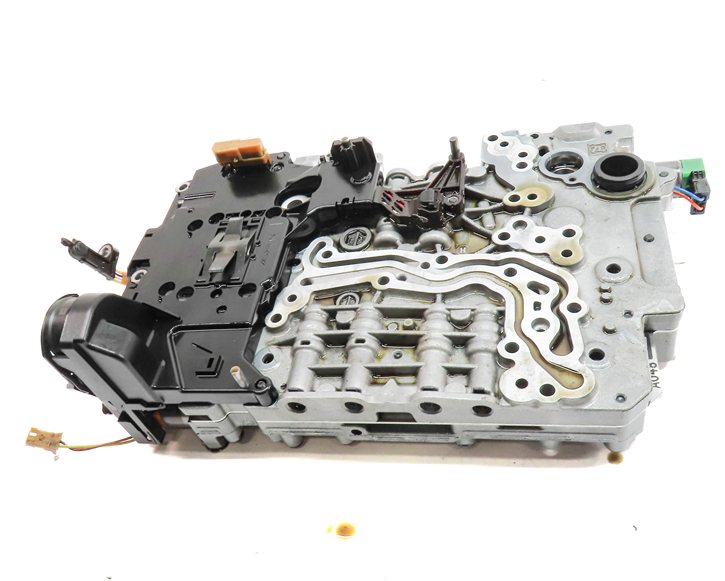 Thumbnail 2: 2012-2013 BMW 535i 535iGT (F07 F10) 3.0L RWD 8HP45 AUTO TRANSMISSION VALVE BODY