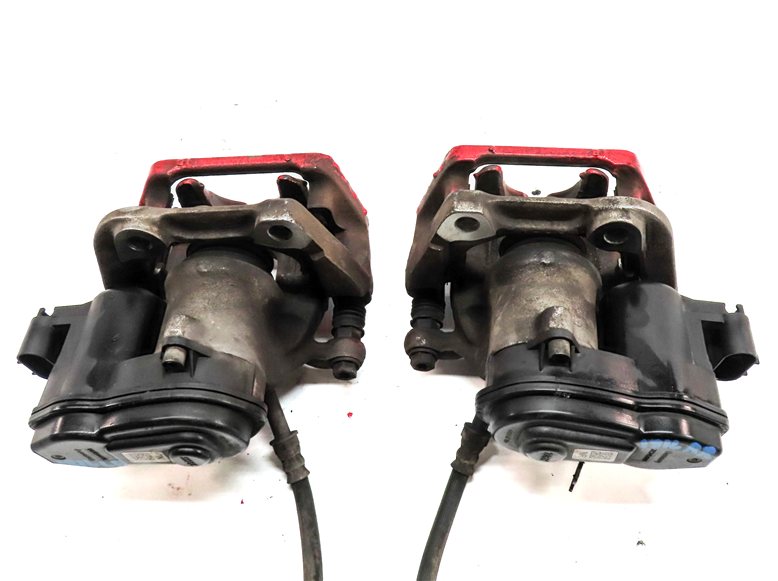 Thumbnail 6: 2011-2019 BMW 535i 550i 640i 650i (F06 F10) REAR LEFT & RIGHT BRAKE CALIPER SET