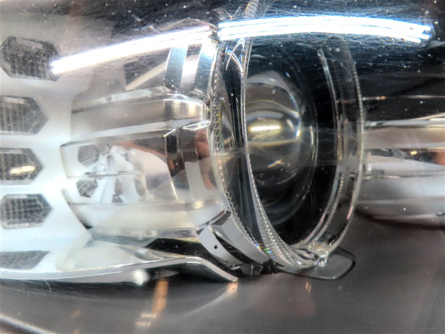 Thumbnail 11: 2011-2013 BMW 528i 535i 550i M5 (F10) RIGHT XENON HID ADAPTIVE HEADLIGHT LAMP