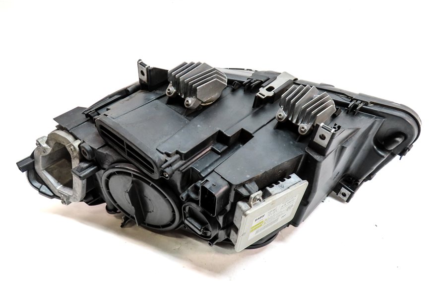 Thumbnail 7: 2011-2013 BMW 528i 535i 550i M5 (F10) RIGHT XENON HID ADAPTIVE HEADLIGHT LAMP