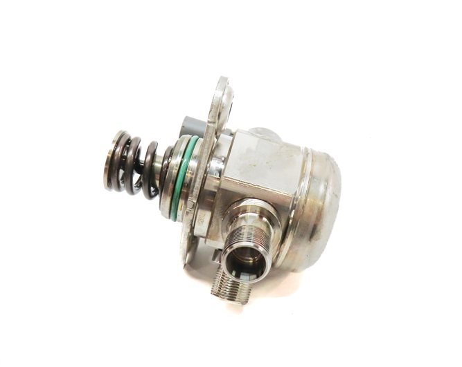 Thumbnail 5: 11-20 MERCEDES E S SL GL (W205 W166 W212 X166 X253) V8 LEFT MECHANICAL FUEL PUMP