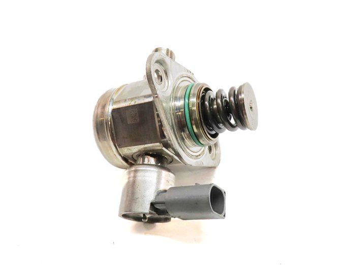 Thumbnail 6: 11-20 MERCEDES E S SL GL (W205 W166 W212 X166 X253) V8 LEFT MECHANICAL FUEL PUMP