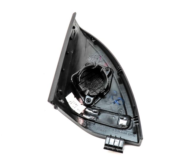 Thumbnail 5: 18 MERCEDES GLS450 (X166) FRONT RIGHT HARMAN KARDON TWEETER SPEAKER COVER GRILLE