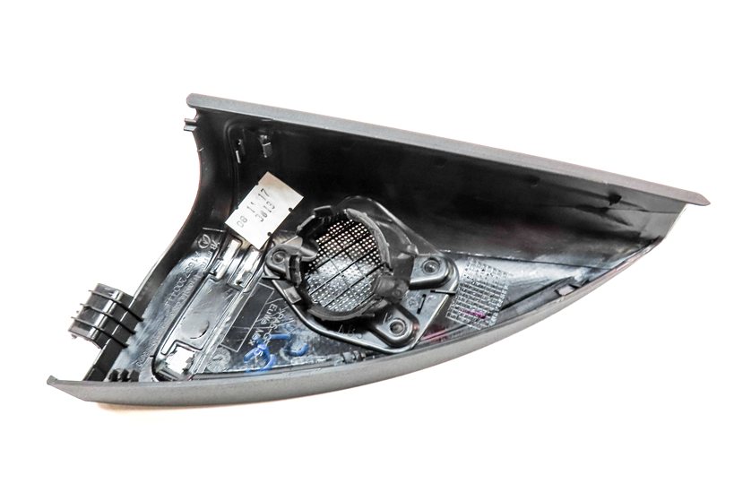 Thumbnail 6: 18 MERCEDES GLS450 (X166) FRONT RIGHT HARMAN KARDON TWEETER SPEAKER COVER GRILLE