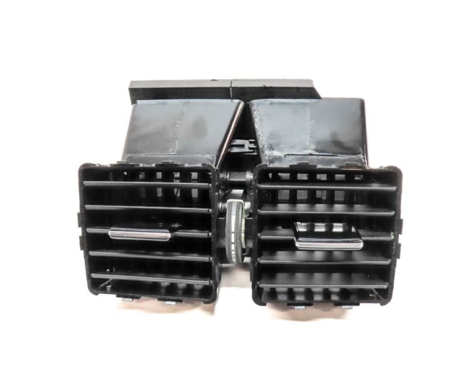 Thumbnail 2: 2018 MERCEDES GLS450 (X166) REAR CENTER CONSOLE HEAT AIR AC DUAL VENT (Black)