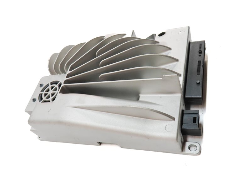 Thumbnail 4: 14-19 MERCEDES E GL ML SL CLS SLS (W212 W166 X166 W218) HARMAN KARDON AMPLIFIER