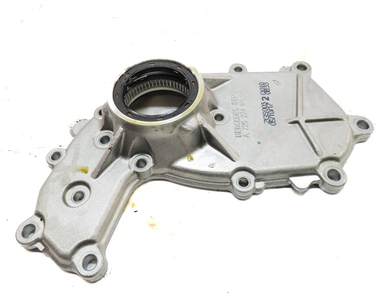 Thumbnail 11: 2018 MERCEDES GLS450 (X166) AUTO TRANSMISSION CHAIN DRIVE OIL FLUID PUMP COVER