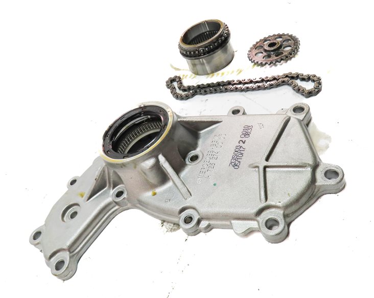 Thumbnail 4: 2018 MERCEDES GLS450 (X166) AUTO TRANSMISSION CHAIN DRIVE OIL FLUID PUMP COVER