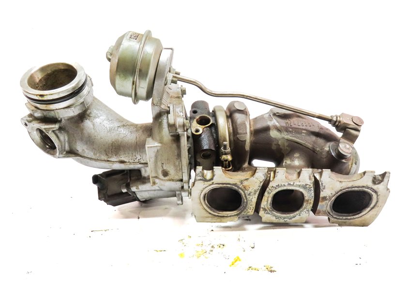Thumbnail 6: 15-20 MERCEDES C E GL GLE GLS ML S SLC (W166 X166) 3.0L M276 RIGHT TURBOCHARGER