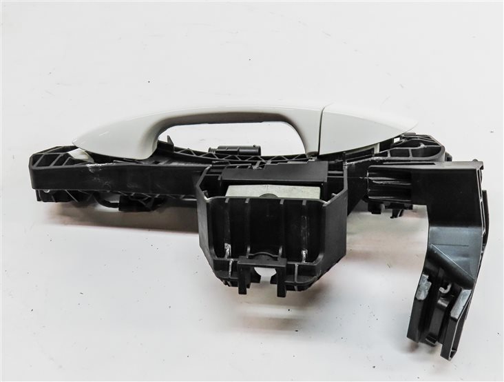 Thumbnail 4: 08-14 MERCEDES C E GLE GLK GLS ML CLS  LEFT REAR KEYLESS GO DOOR HANDLE (White)