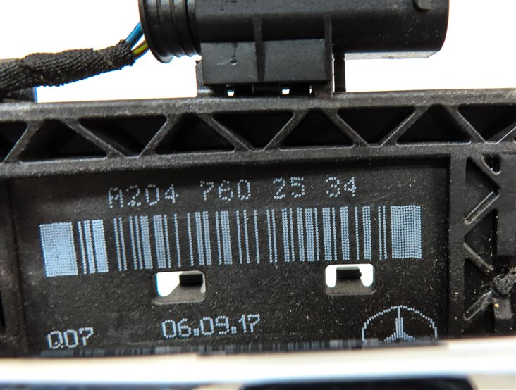Thumbnail 6: 08-14 MERCEDES C E GLE GLK GLS ML CLS  LEFT REAR KEYLESS GO DOOR HANDLE (White)