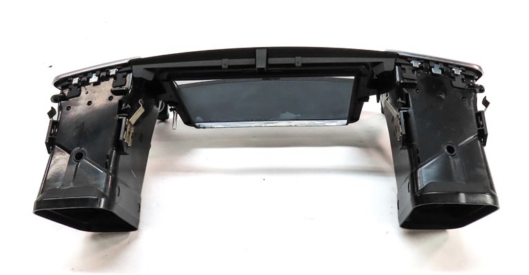 Thumbnail 4: 2013 MERCEDES GL450 (X166) FRONT CENTER DASH HEAT AIR AC VENT w/ SCREEN TRIM