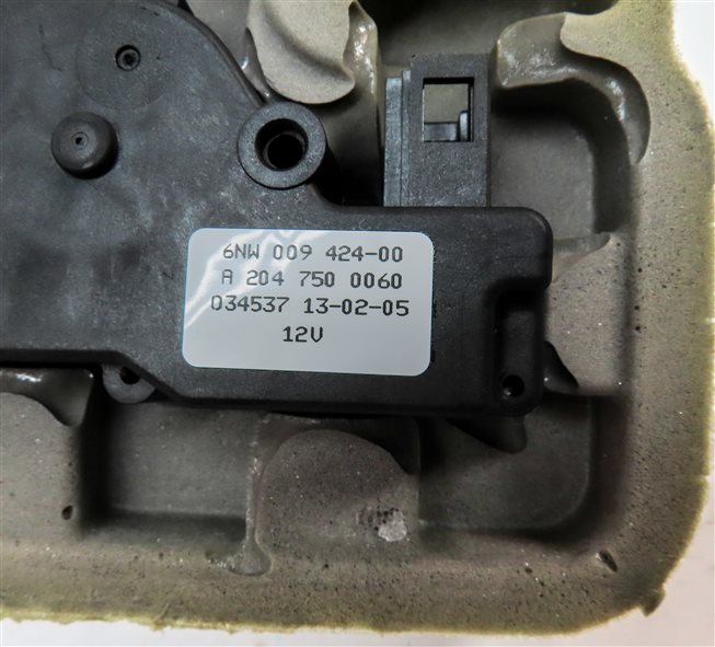 Thumbnail 10: 2013 MERCEDES GL450 (X166) REAR TRUNK LIFTGATE HATCH LID LOCK LATCH ACTUATOR