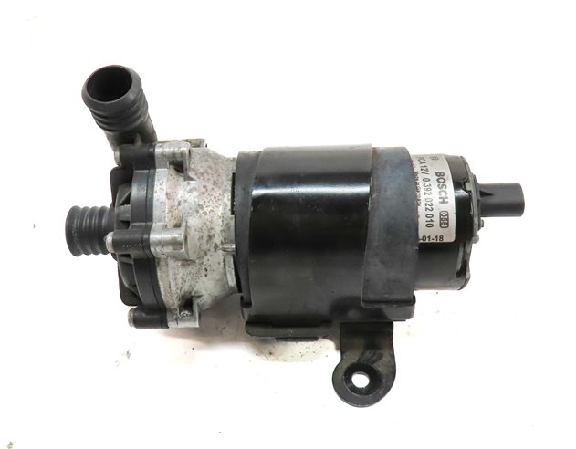 Thumbnail 5: 2013 MERCEDES GL450 (X166) 4.6L (M278) ENGINE AUXILIARY WATER COOLANT PUMP