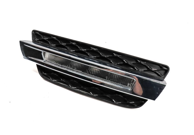 2013-2016 MERCEDES GL350 GL450 (X166) LEFT FRONT DRIVER DRL FOGLIGHT LAMP