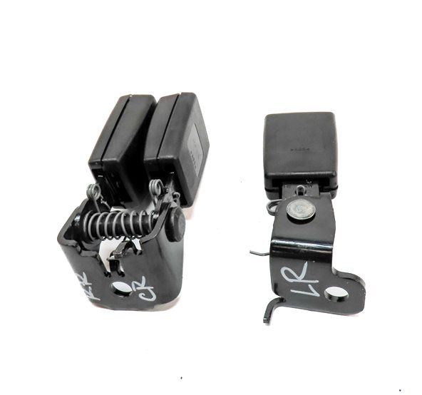 Thumbnail 5: 2014 BMW X3 (F25) REAR LEFT CENTER RIGHT SEATBELT BUCKLE RECEIVER SET/3 (Black)