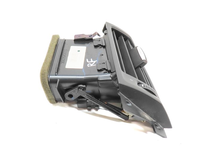 Thumbnail 3: 2014 BMW X3 (F25) FRONT RIGHT PASSENGER DASH HEAT AIR AC HVAC VENT (Black)