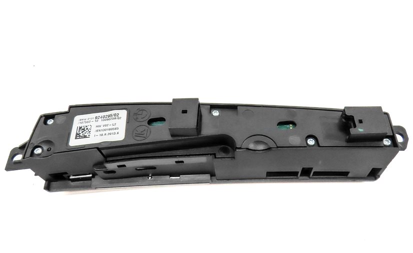 Thumbnail 7: 2014 BMW X3 (F25) PARK ASSIST HILL DESCENT DRIVE TRACTION CONTROL SWITCH PANEL