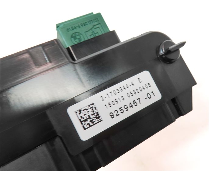 Thumbnail 7: 2014 BMW X3 (F25) 2.0L (N20) ENGINE FRONT POWER DISTRIBUTION FUSE POWER BOX