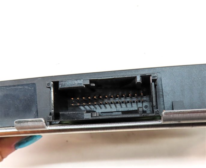 Thumbnail 7: 10-17 BMW 5 6 7 M5 X3 X4 (F06 F10 F12 F25 F26) FRM III BODY LIGHT CONTROL MODULE