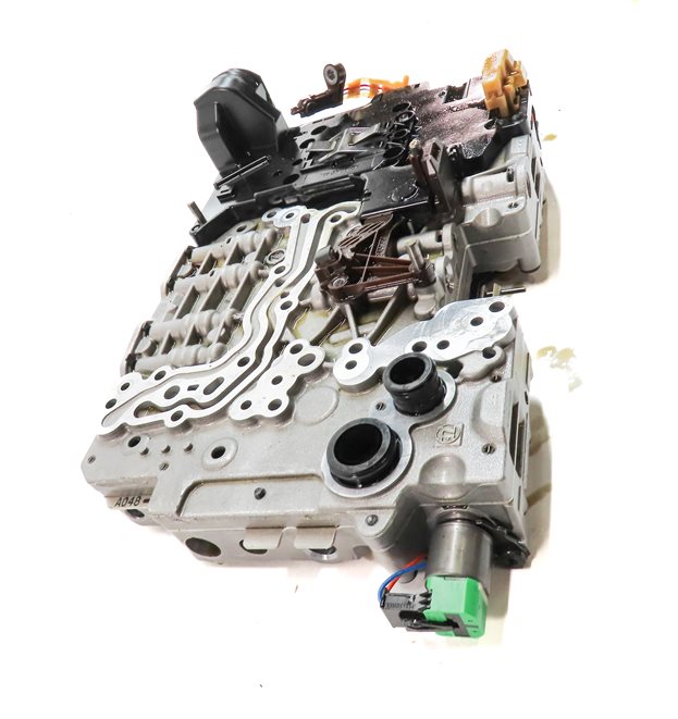Thumbnail 4: 14 BMW 328i 328iGT X3 (F25 F30 F34) 2.0L 8HP45 AUTOMATIC TRANSMISSION VALVE BODY