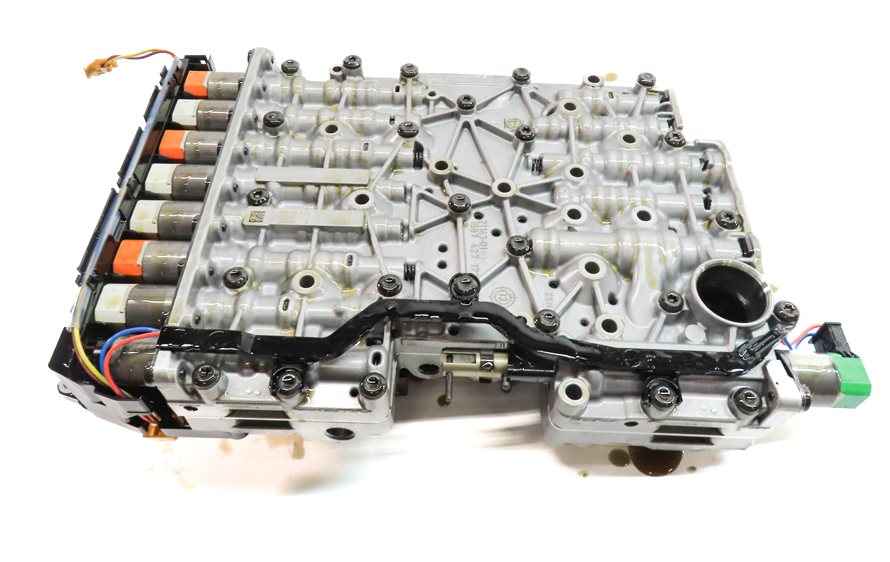 Thumbnail 6: 14 BMW 328i 328iGT X3 (F25 F30 F34) 2.0L 8HP45 AUTOMATIC TRANSMISSION VALVE BODY