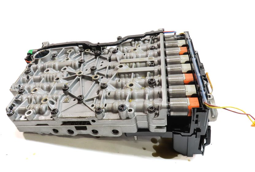 Thumbnail 7: 14 BMW 328i 328iGT X3 (F25 F30 F34) 2.0L 8HP45 AUTOMATIC TRANSMISSION VALVE BODY