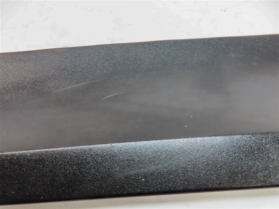 Thumbnail 11: 11-18 BMW X3 X4 (F25 26) REAR LEFT LOWER DOOR MOULDING TRIM (w/o M or X-LINE)