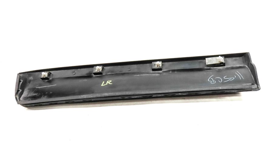 Thumbnail 6: 11-18 BMW X3 X4 (F25 26) REAR LEFT LOWER DOOR MOULDING TRIM (w/o M or X-LINE)