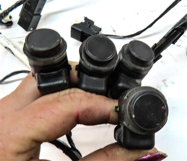 Thumbnail 5: 16 RANGE ROVER SPORT (L494) FRONT PARK ASSIST PDC DISTANCE CONTROL SENSOR SET/4
