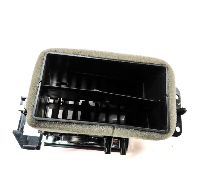 Thumbnail 4: 16 RANGE ROVER SPORT (L494) FRONT LEFT DRIVER DASH HEAT AIR AC HVAC VENT (Black)